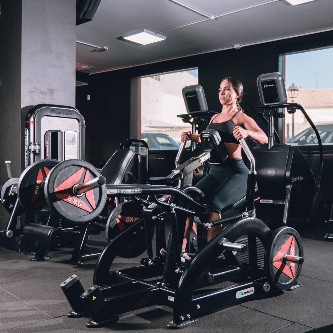 Nautilus Low Row Hero 1