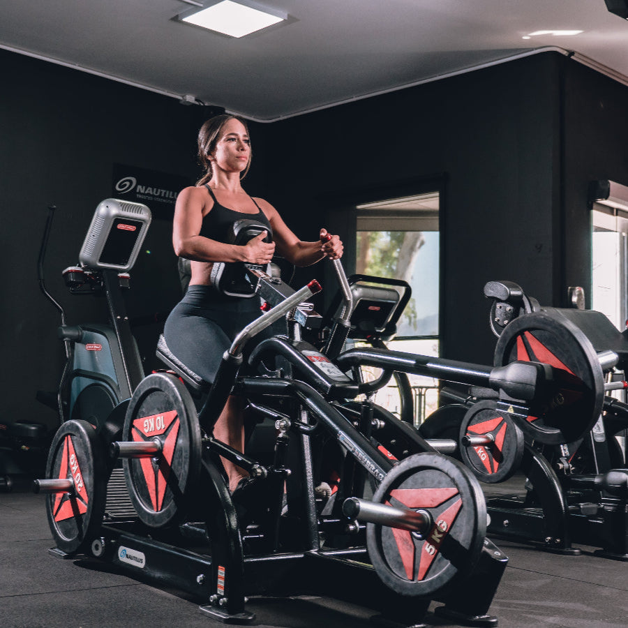 Nautilus Low Row Hero 2