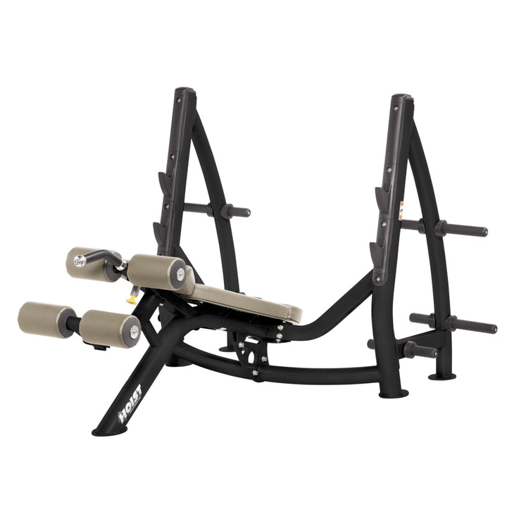 Hoist Olympic Decline Bench With Storage
