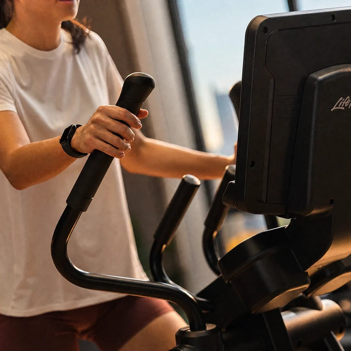 Life Fitness Atmos Elliptical