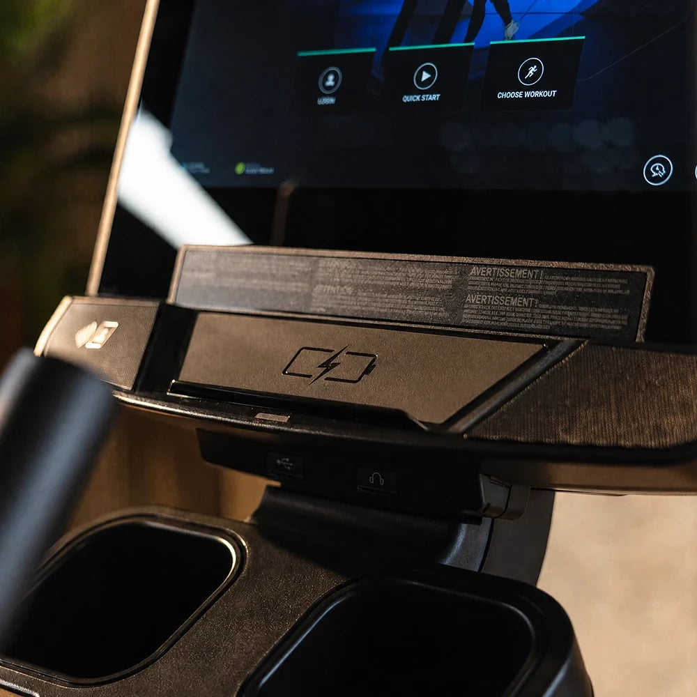 Life Fitness Atmos Recumbent Bike