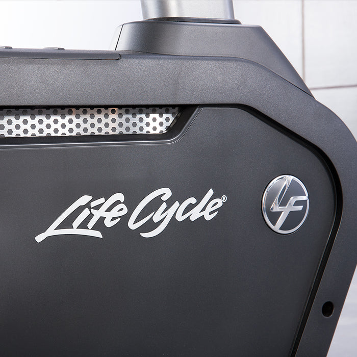 Life Fitness Club Series+ Upright Bike