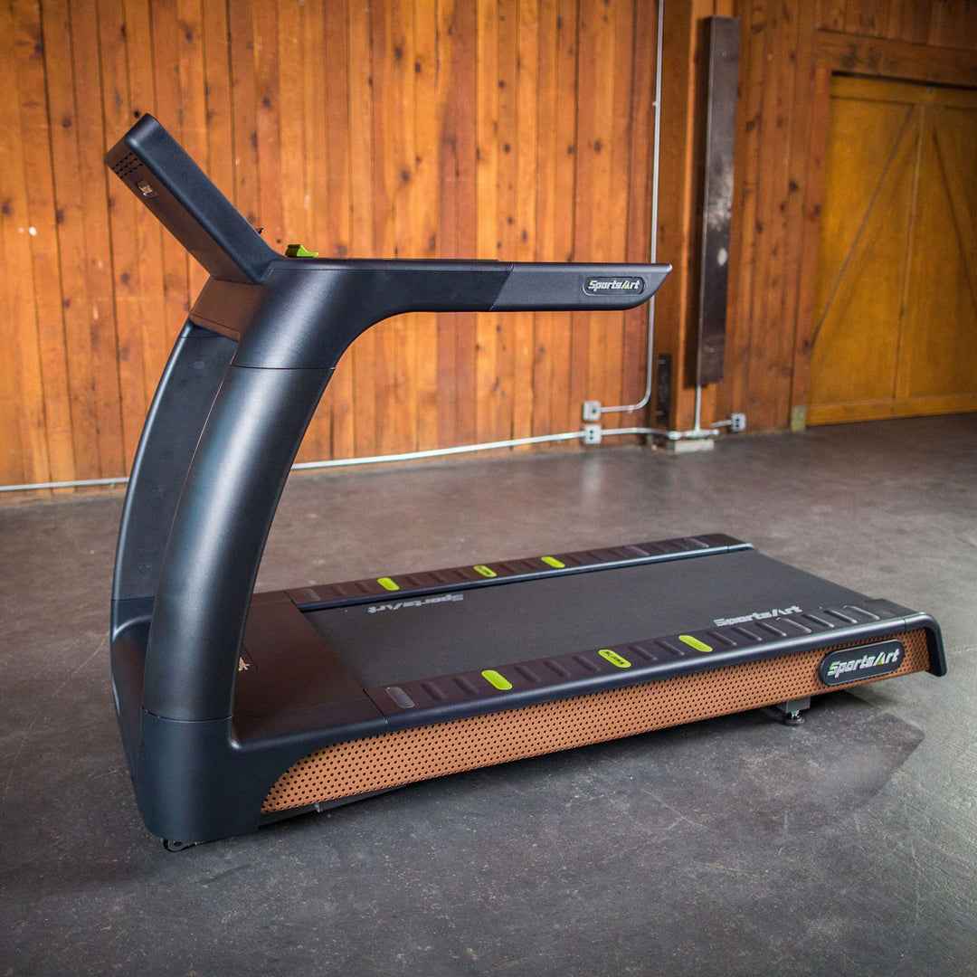SportsArt T676-19 Status Senza TREADMILL 19"