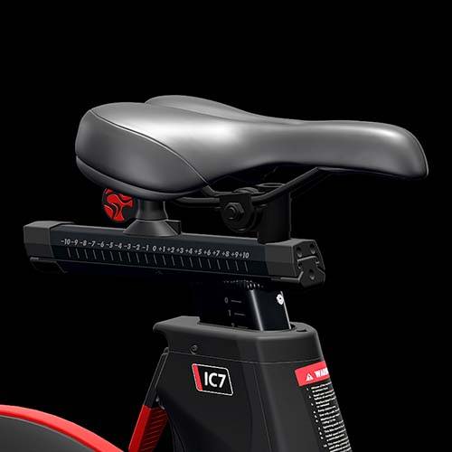 Bicicleta spinning ic7 life fitness hot sale